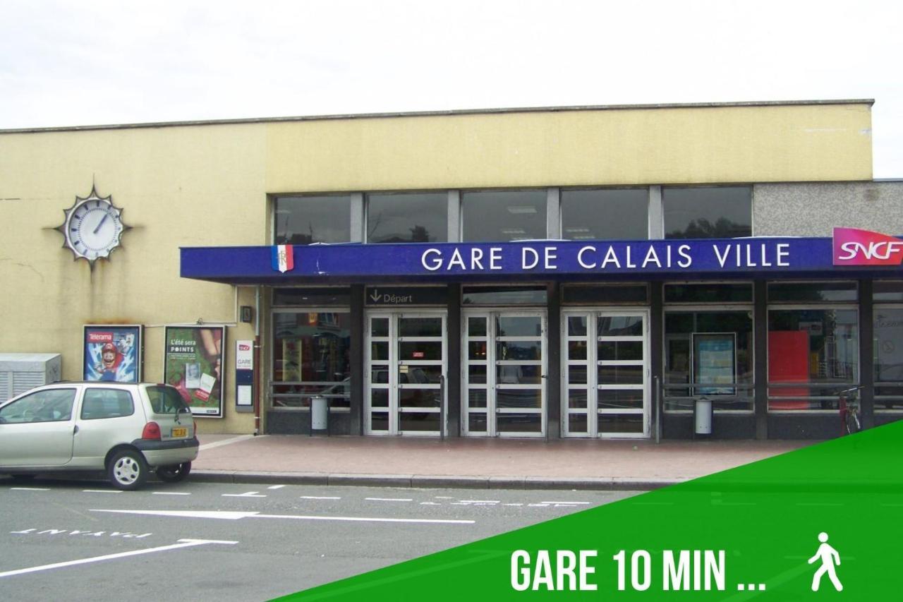 Joli Petit Studio Pres Du Phare Calais Exteriör bild